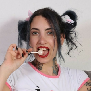 Lilli Bayle Pornstar