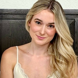 Thea Summers Pornstar