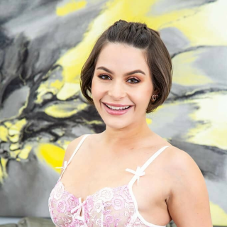 Nicole Aria Pornstar