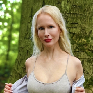 Blonde Hexe Pornstar