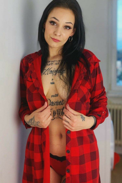 Alexa Throat Pornstar